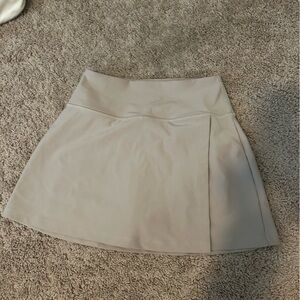 Abercrombie beige  Mini Skort
